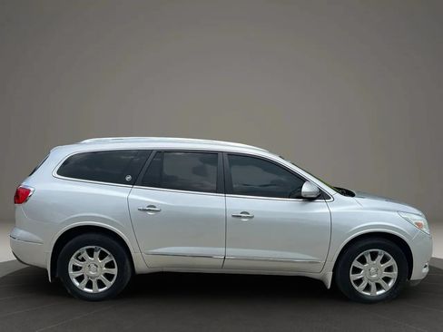 Used 2017 Buick Enclave Premium AWD/4WD image 8