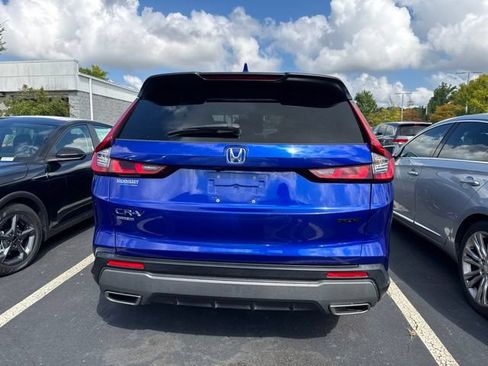 Used 2023 Honda CR-V Sport image 3
