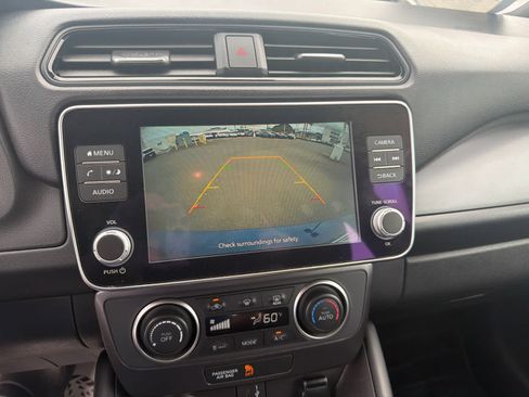 Used 2023 Nissan Leaf S FWD image 7