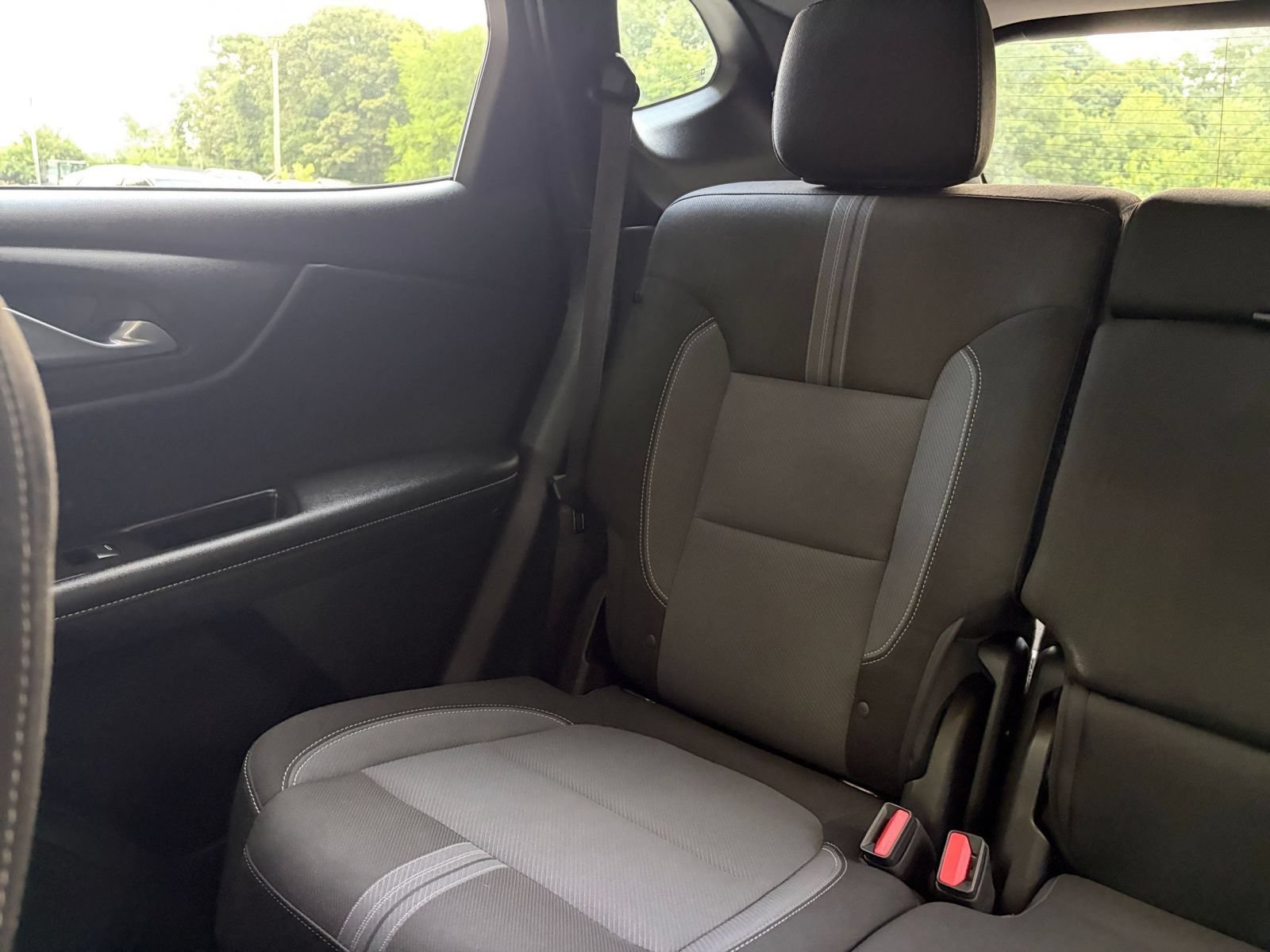 Used 2026 Chevrolet Blazer LT FWD image 39