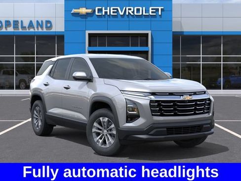 New 2026 Chevrolet Equinox LT w/ Safety and Technology Package AWD/4WD image 8