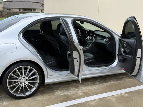 Used 2016 Mercedes-Benz C 300 Sedan image 19