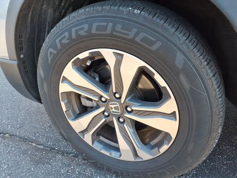 Used 2019 Honda CR-V LX image 9