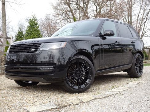 New 2026 Land Rover Range Rover SE image 1