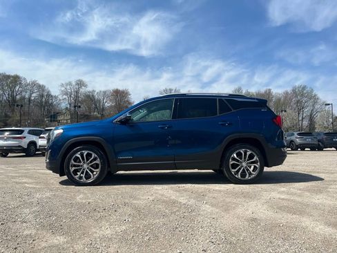 Used 2020 GMC Terrain SLT w/ Preferred Package FWD image 18