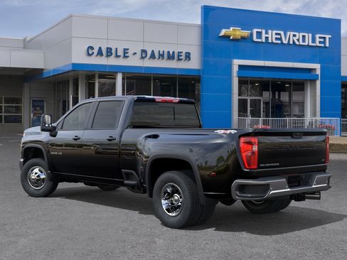 New 2026 Chevrolet Silverado 3500 LT w/ All Star Edition AWD/4WD image 3