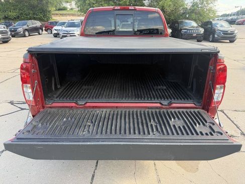 Used 2016 Nissan Frontier SV AWD/4WD image 8