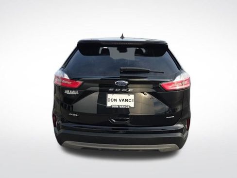 Certified 2024 Ford Edge SEL w/ Convenience Package image 32