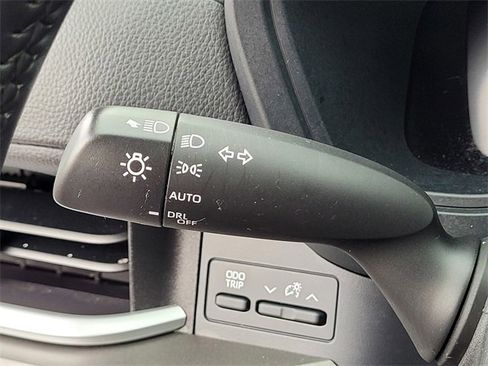 Certified 2024 Toyota Grand Highlander XLE image 32