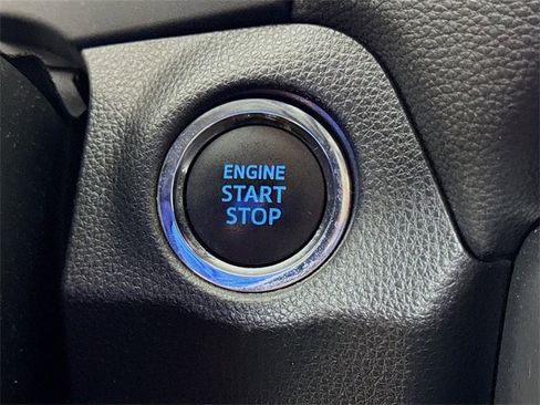 Used 2021 Toyota RAV4 Limited image 28