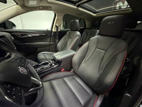 Used 2023 Buick Envision Essence w/ Sport Touring Package image 46