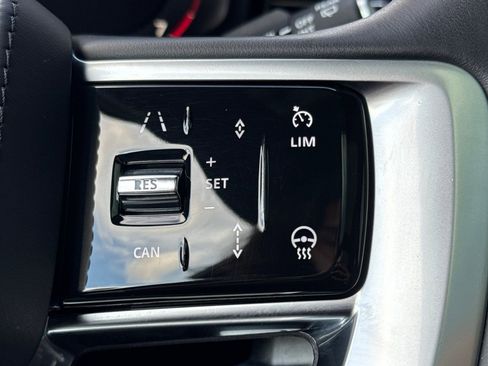 Used 2023 Land Rover Range Rover SE AWD/4WD image 29
