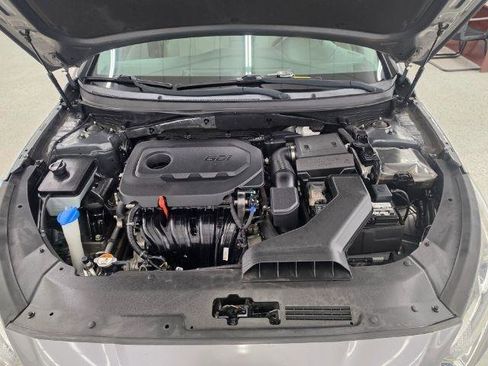 Used 2019 Hyundai Sonata SE w/ Winter Weather Package FWD image 39