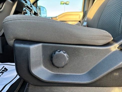 Used 2018 Ford F150 XLT image 12