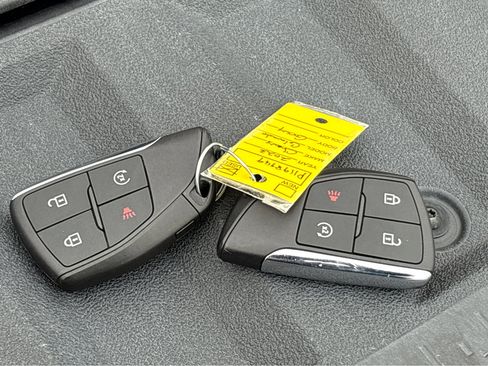 Used 2023 Chevrolet Colorado LT w/ LT Convenience Package II image 27