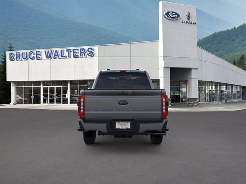 New 2026 Ford F250 XLT w/ XLT Premium Package AWD/4WD image 30