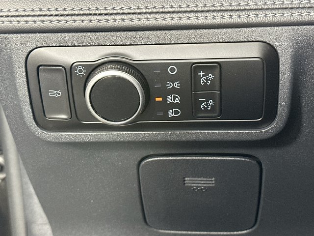 Used 2024 Ford Mustang Premium RWD image 23