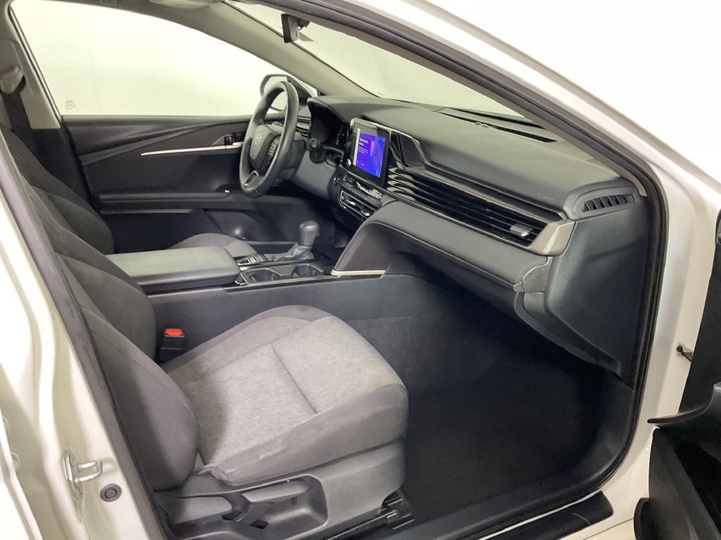 Used 2025 Toyota Camry LE w/ Convenience Package AWD/4WD image 24