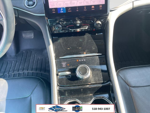 Used 2023 Jeep Grand Cherokee Limited w/ Black Appearance Package AWD/4WD image 12
