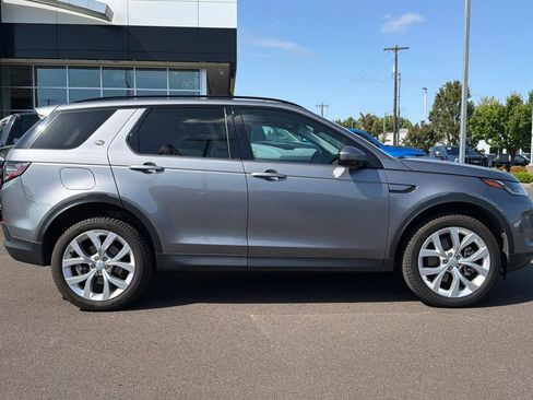 Used 2022 Land Rover Discovery Sport SE AWD/4WD image 3
