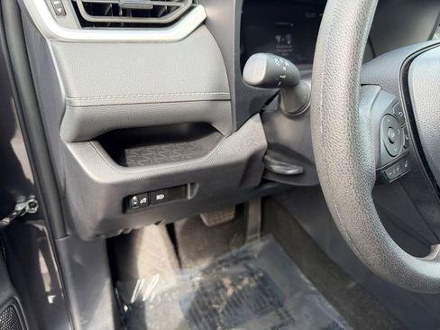 Used 2025 Toyota RAV4 XLE image 14