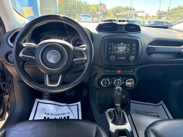 Used 2016 Jeep Renegade Limited FWD image 20