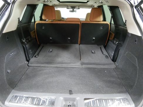 Certified 2025 INFINITI QX60 Sensory w/ Lighting Package (N94) image 5