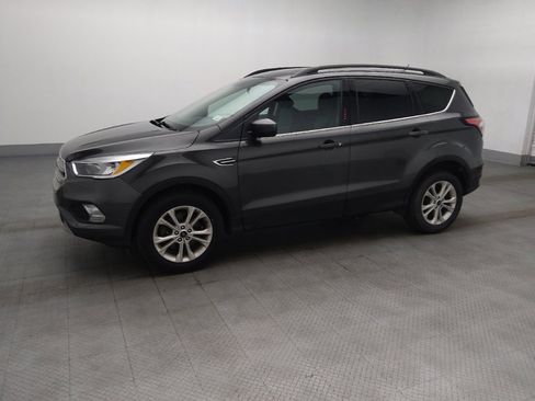 Used 2018 Ford Escape SE AWD/4WD image 2