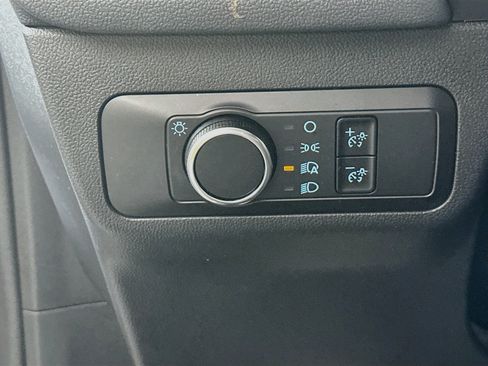 Used 2025 Ford Escape ST-Line FWD image 16
