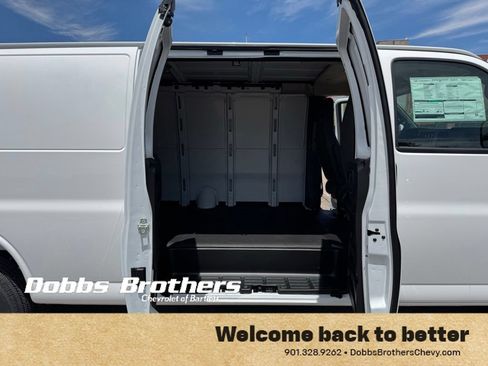 New 2026 Chevrolet Express 2500 Extended w/ Driver Convenience Package RWD image 26
