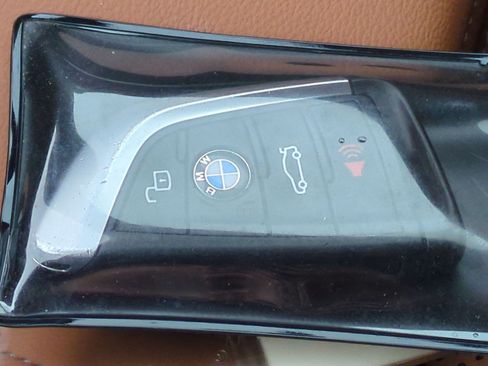 Used 2023 BMW 330i Sedan w/ Driving Assistance Package RWD image 33