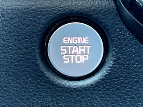 Certified 2026 Kia Carnival SX Prestige image 26