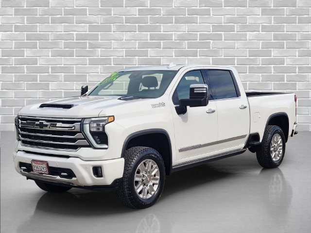 Certified 2024 Chevrolet Silverado 2500 High Country w/ High Country Premium Package AWD/4WD image 10