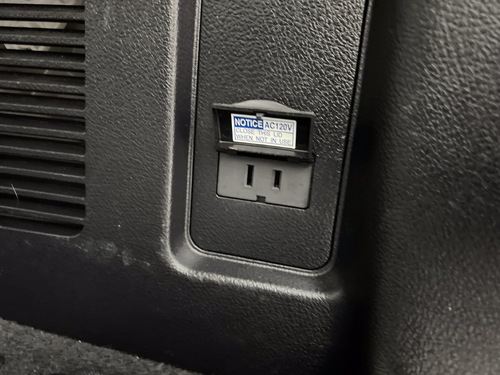 Used 2022 Lexus GX 460 Premium w/ Accessory Package AWD/4WD image 47