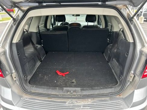 Used 2020 Dodge Journey SE FWD image 9