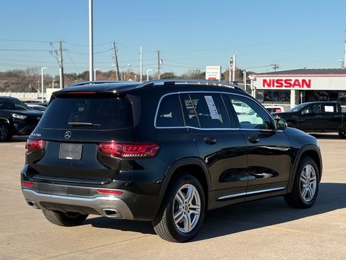 Used 2021 Mercedes-Benz GLB 250 image 7