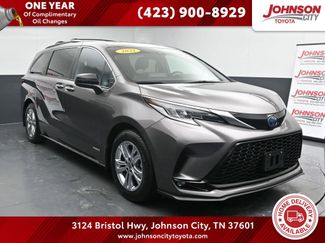 Used 2021 Toyota Sienna XSE w/ XSE Plus Package video 1