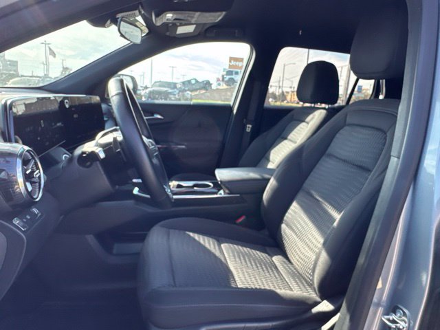 Used 2025 Chevrolet Equinox LT FWD image 8