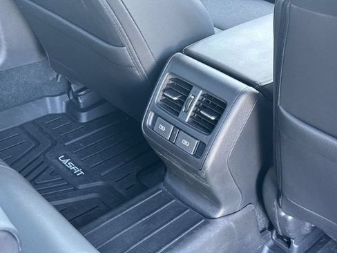 Used 2022 Honda Accord Sport image 14