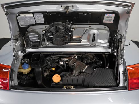 Used 1999 Porsche 911 Carrera image 44