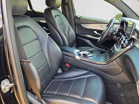 Used 2019 Mercedes-Benz GLC 300 4MATIC Coupe image 22