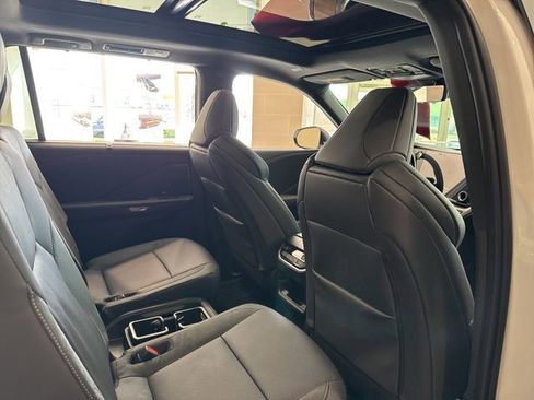 New 2026 Lexus TX 500h AWD image 43