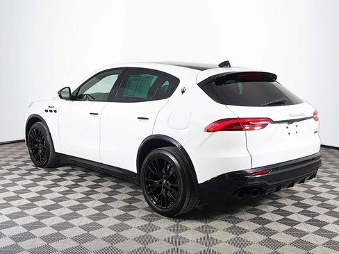 Used 2025 Maserati Grecale Modena image 7