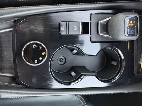 Used 2021 Nissan Rogue SL w/ Premium Package image 19