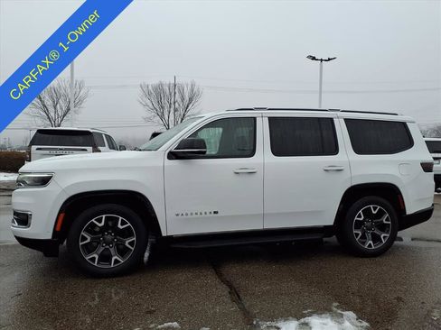 Used 2024 Jeep Wagoneer Series III image 9