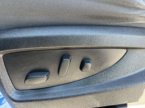 Used 2017 GMC Sierra 1500 SLE image 12