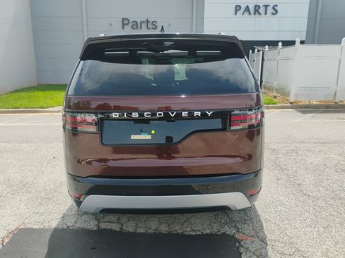 New 2026 Land Rover Discovery Limited Edition AWD/4WD image 14