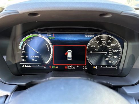 New 2026 Subaru Crosstrek 2.5i Limited w/ Crosstrek Mirror Package image 27