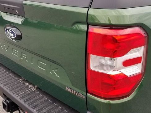 New 2025 Ford Maverick XL w/ Equipment Group 102A image 12