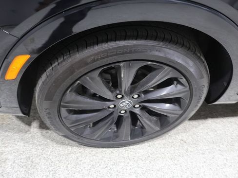 Used 2024 Buick Envista Sport Touring w/ Experience Buick Package FWD image 8
